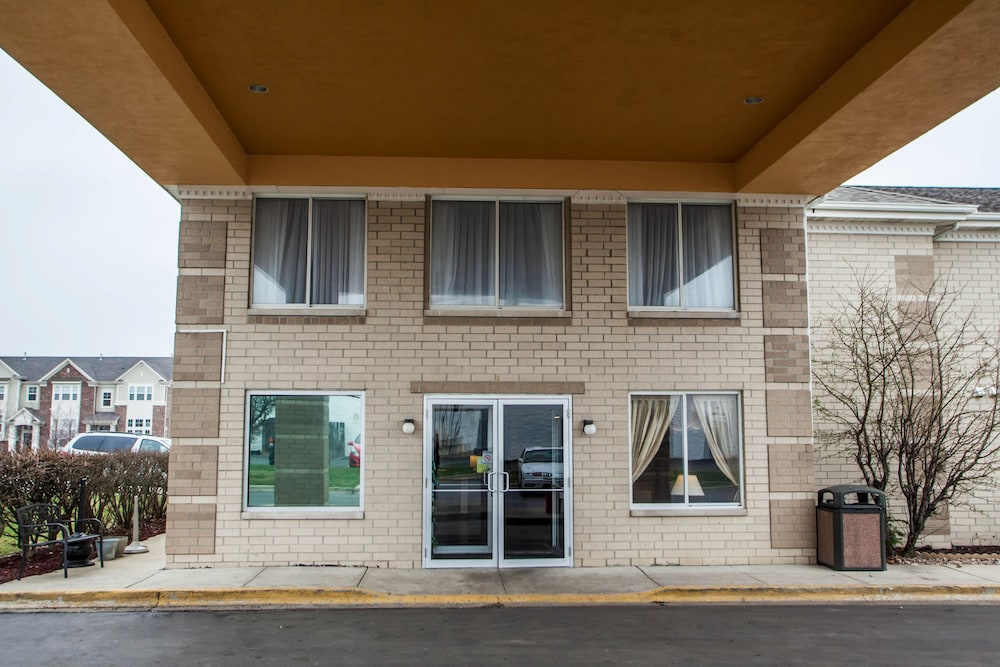 Quality Inn Aurora - Naperville Area