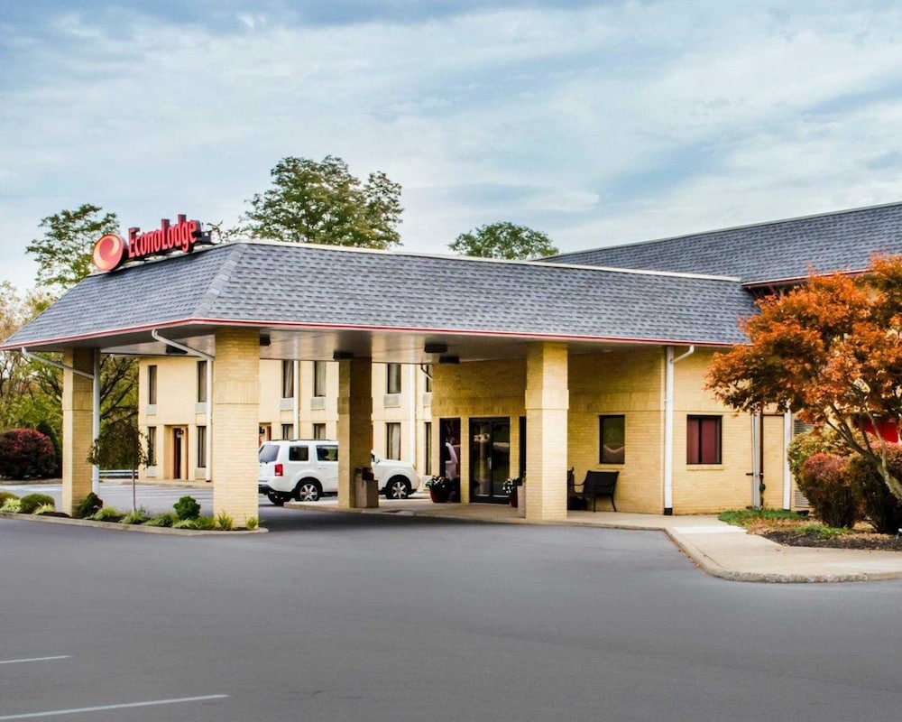 Econo Lodge Mifflintown in Mifflintown, United States