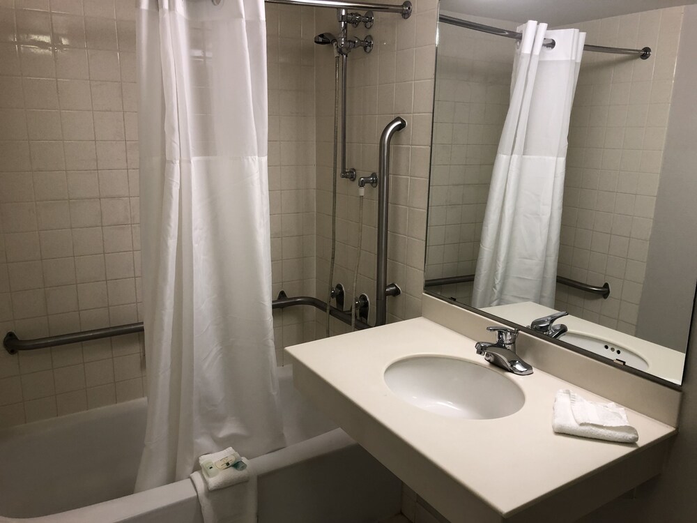 Quality Inn Aurora Denver