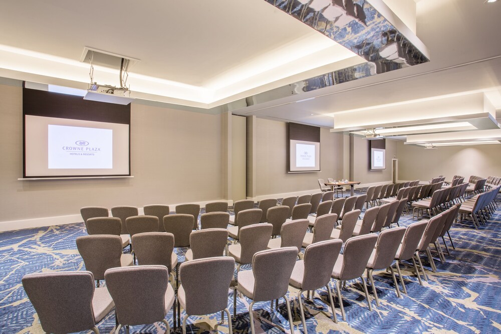 Ballroom, Crowne Plaza Gerrards Cross, an IHG Hotel