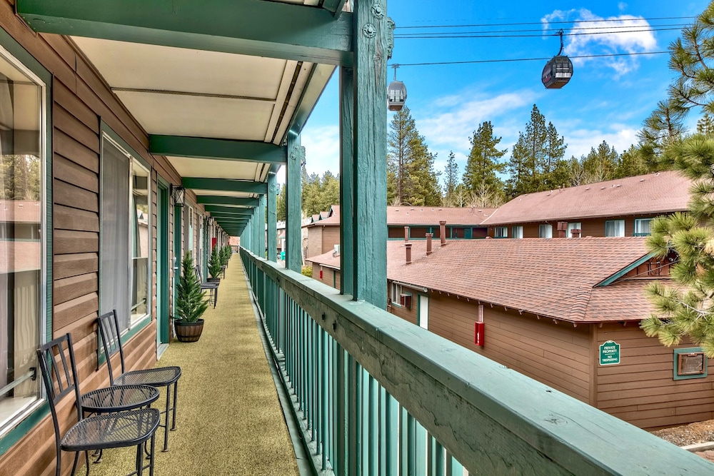 Room, Forest Suites Resort at Heavenly Village