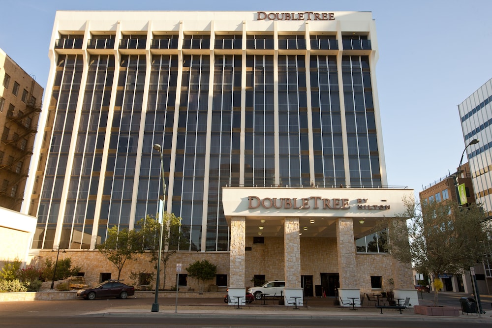 DoubleTree by Hilton Hotel Midland Plaza in Midland Best Rates & Deals on Orbitz