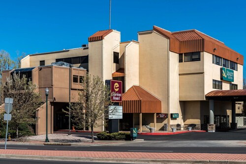 Clarion Hotel & Conference Center