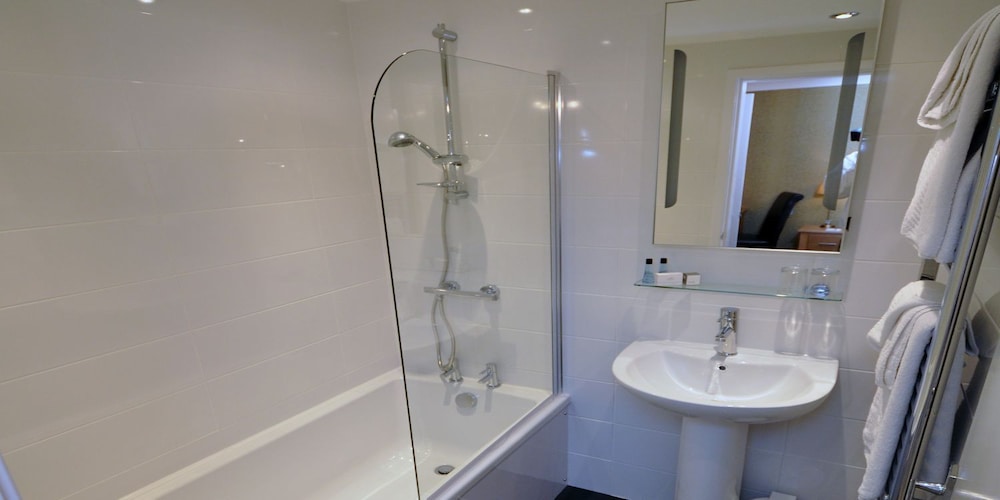 Bathroom, Beech Hill Hotel & Spa