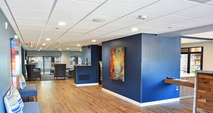 The Harborview, Ascend Hotel Collection