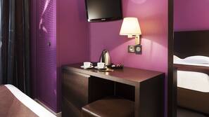 Minibar, coffre-forts dans les chambres, bureau, chambres insonorisées