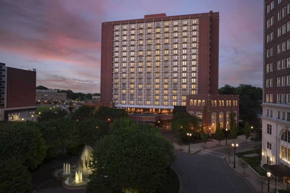 The Ritz-Carlton, St. Louis