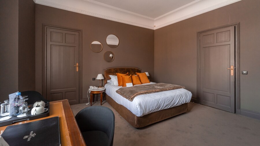 Hotel Carlton