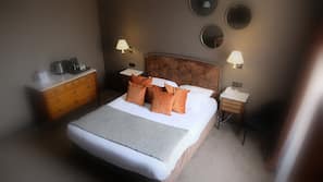 Premium bedding, in-room safe, individually decorated, desk