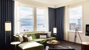 Frette Italian sheets, premium bedding, down comforters, pillowtop beds