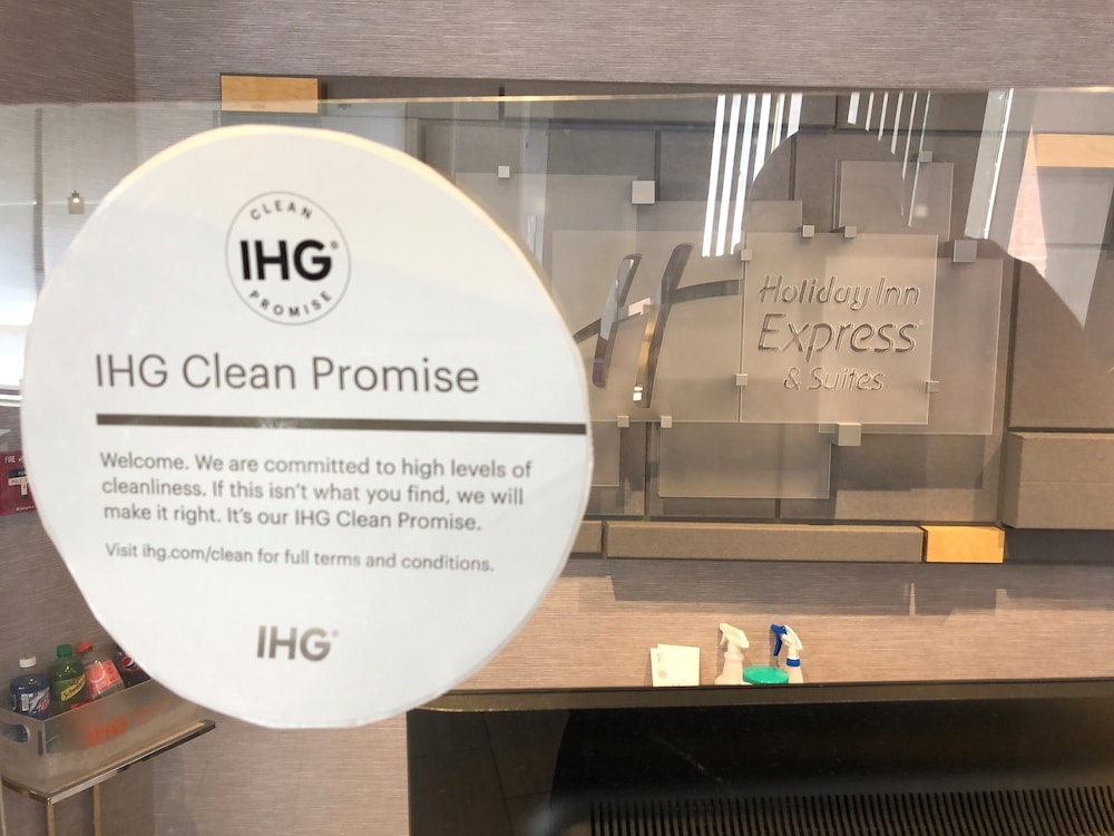 Cleanliness standards, Holiday Inn Express & Suites Buffalo Downtown - Medical CTR, an IHG Hotel