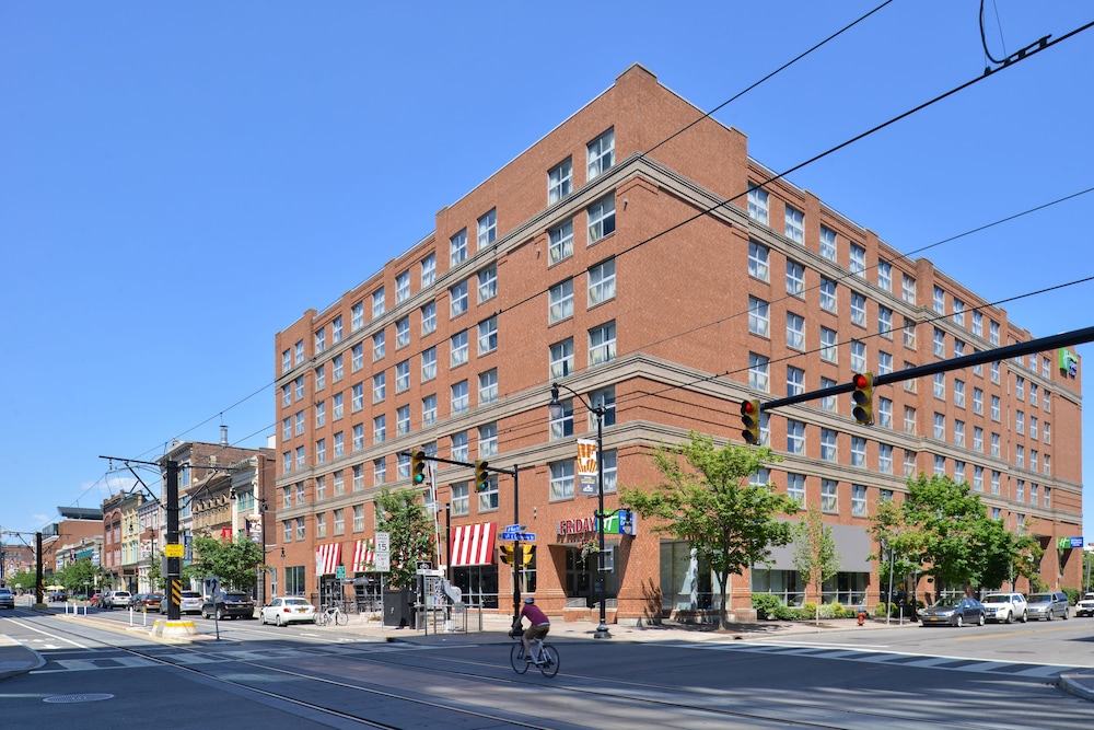 Exterior, Holiday Inn Express & Suites Buffalo Downtown - Medical CTR, an IHG Hotel