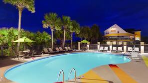 Outdoor pool, sun loungers