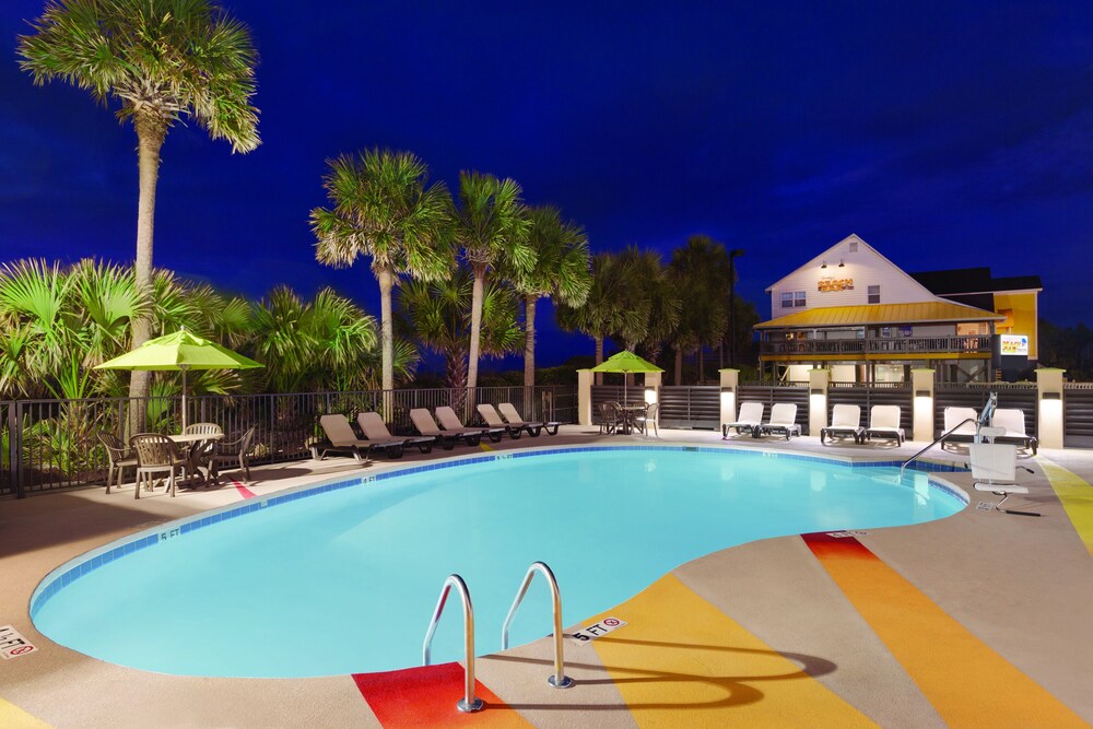 Pool, Surfside Beach Oceanfront Hotel