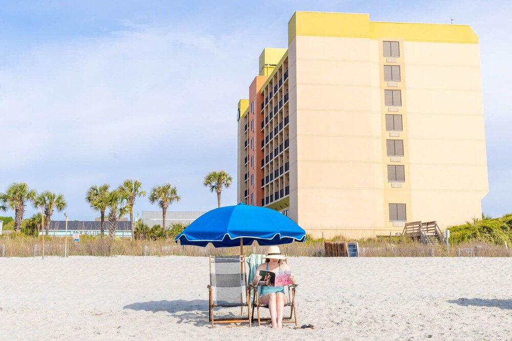 Exterior, Surfside Beach Oceanfront Hotel