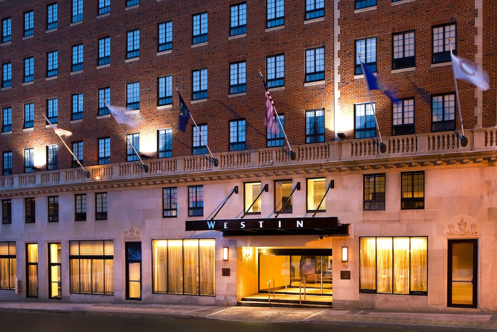 4 Star Hotels