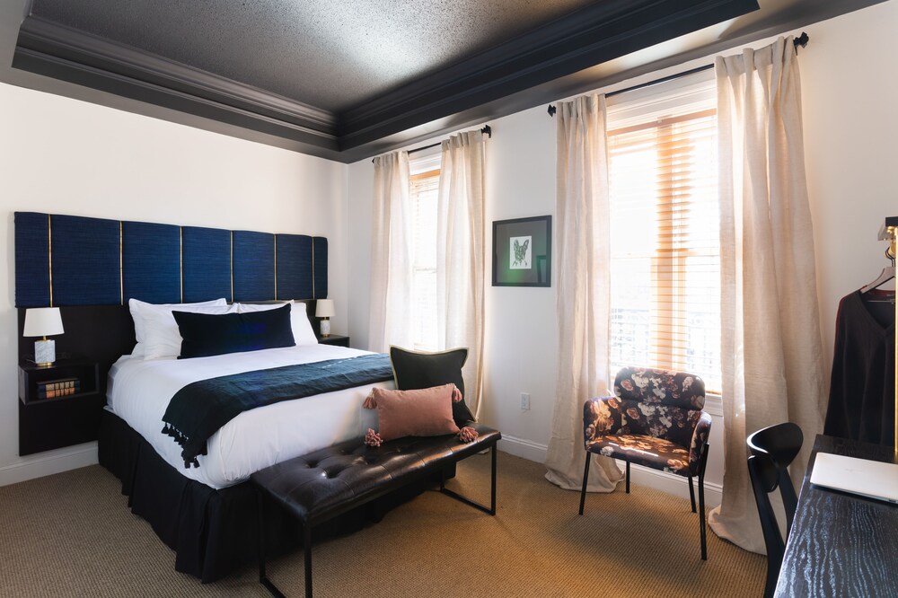 Photo - Dupont Circle Embassy Inn by FOUND