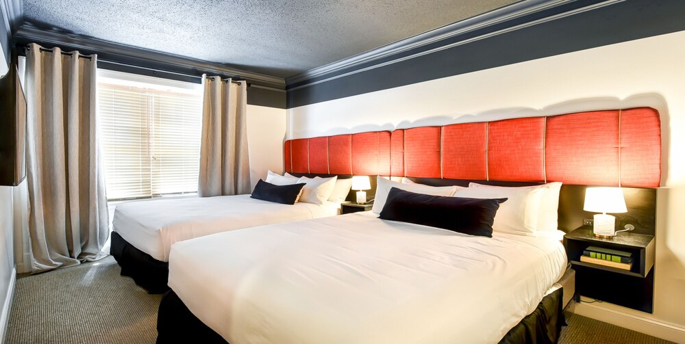 Photo - Dupont Circle Embassy Inn by FOUND