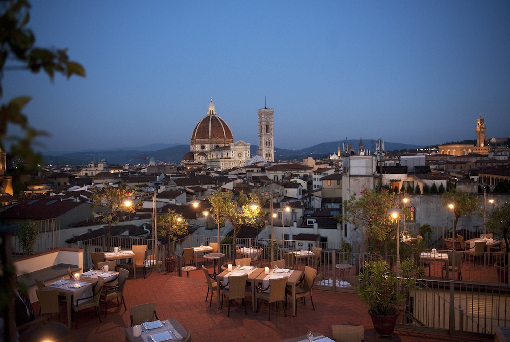 Book Grand Hotel Baglioni | Florence Hotel Deals