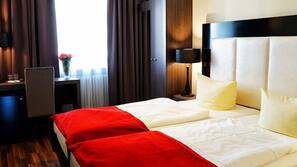 Allergikerbettwaren, Minibar, Zimmersafe, schallisolierte Zimmer