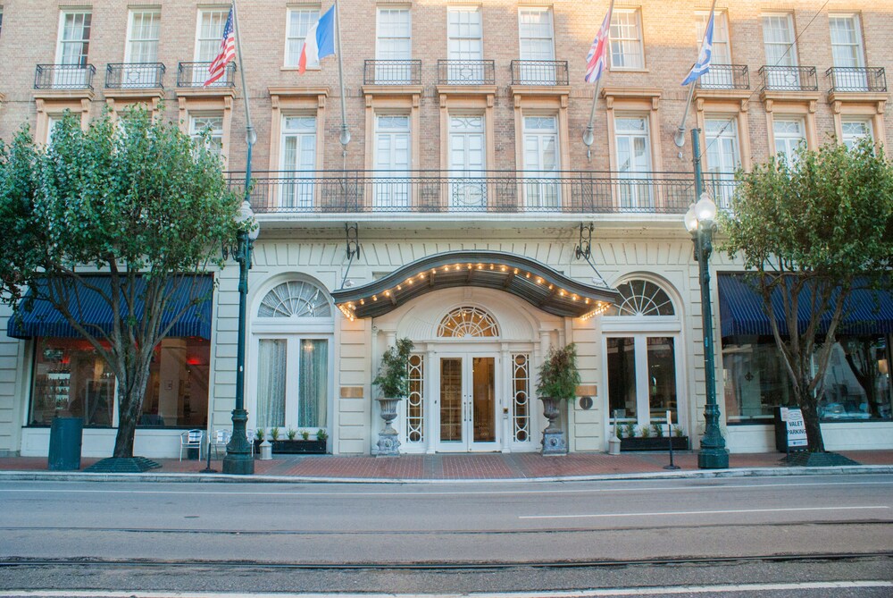 Lafayette Hotel in New Orleans, LA  Expedia