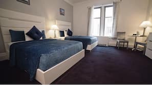 Hypo-allergenic bedding, in-room safe, desk, blackout drapes