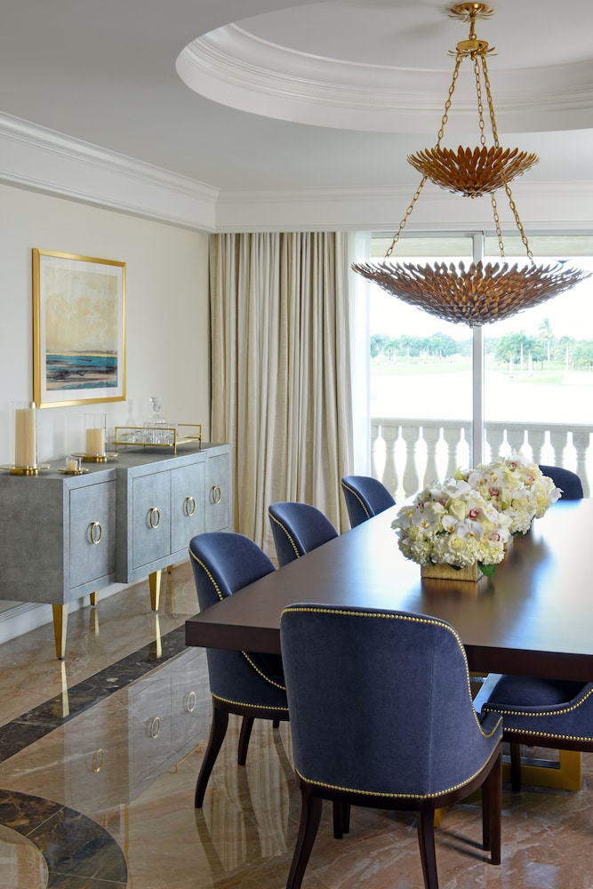 Dining room, Trump National Doral Miami