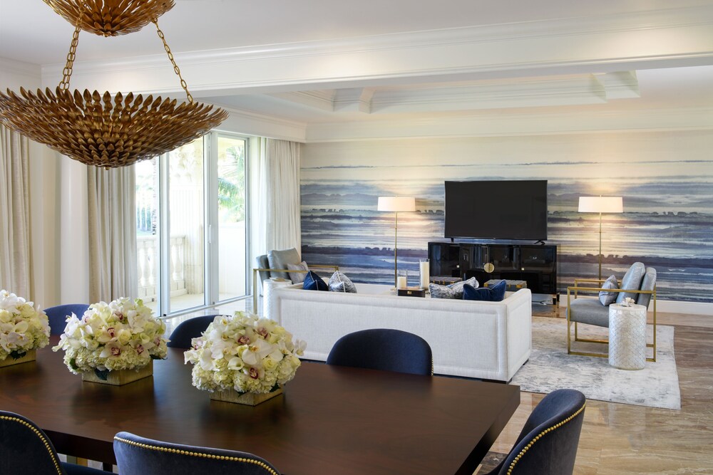 Living room, Trump National Doral Miami