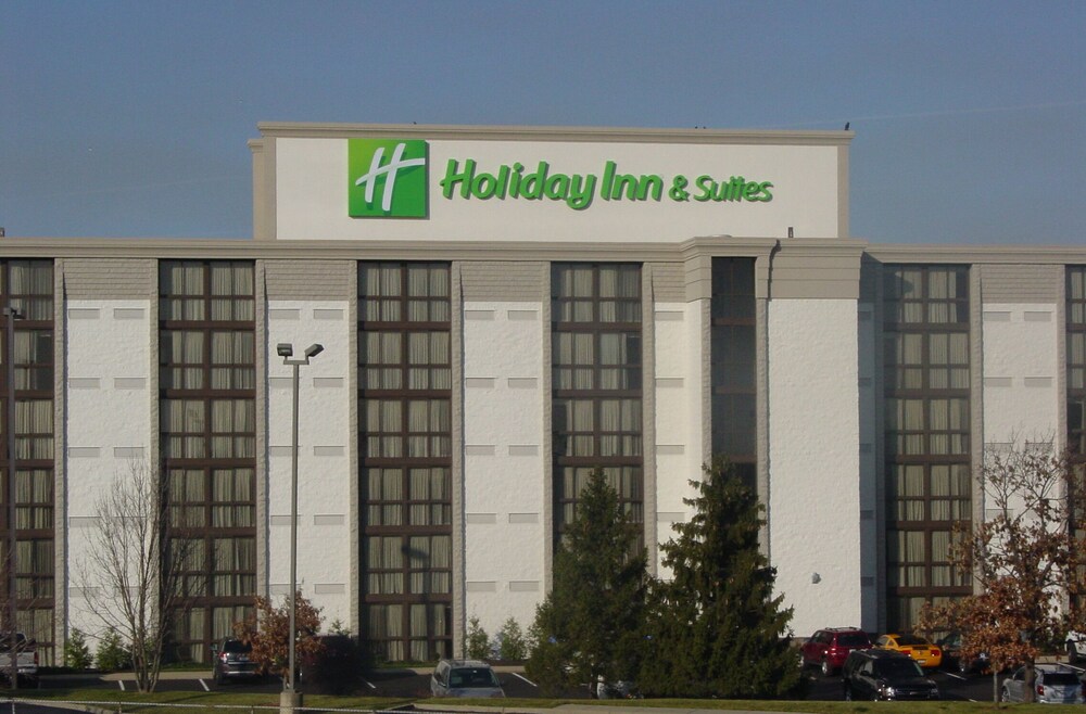 Holiday Inn Hotel Suites Cincinnati Eastgate 2018 Room Prices Exterior Featured Image