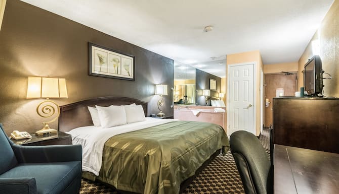 Quality Inn Ithaca University Area In Ithaca Ny Expedia