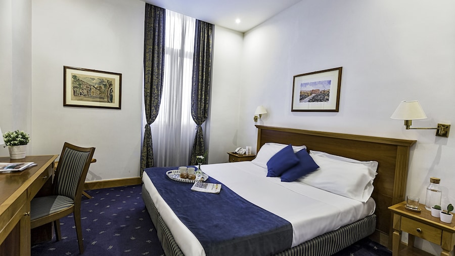 Hotel Diplomatic