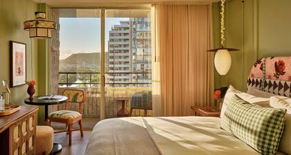 Wayfinder Waikiki