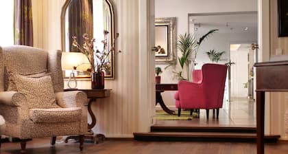 Hotel Mayfair