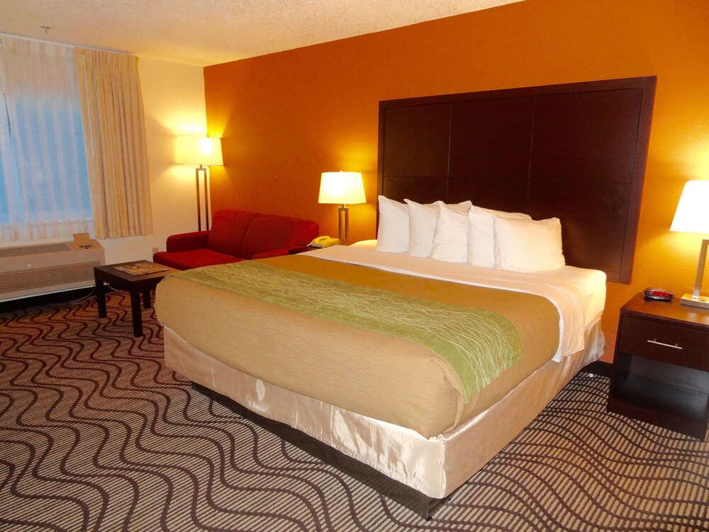 Room, Ramada by Wyndham Coeur d'Alene