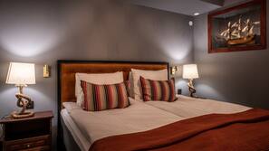 Luxe beddengoed, donzen dekbedden, een kluis op de kamer