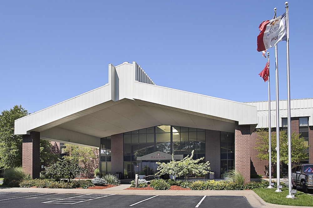 Primary image, Ramada by Wyndham Bettendorf