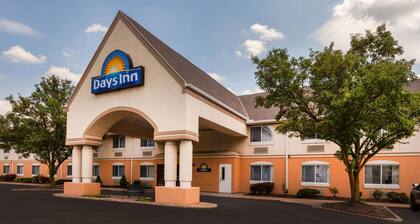 Days Inn by Wyndham Milan Sandusky South