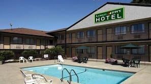 Seasonal outdoor pool