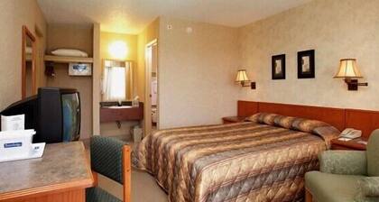Langley Hwy Hotel