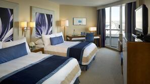 Minibar, desk, iron/ironing board, free WiFi