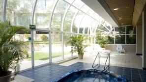 Indoor spa bath