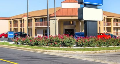 Rodeway Inn & Suites