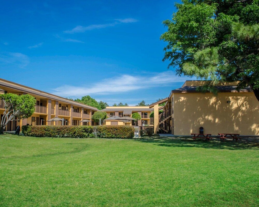 Quality Inn At Eglin AFB in Fort Walton Beach - Destin ...