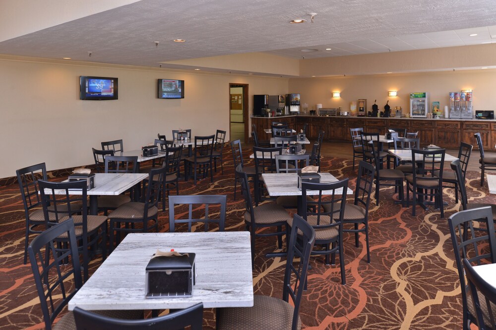 Ramada by Wyndham Butte