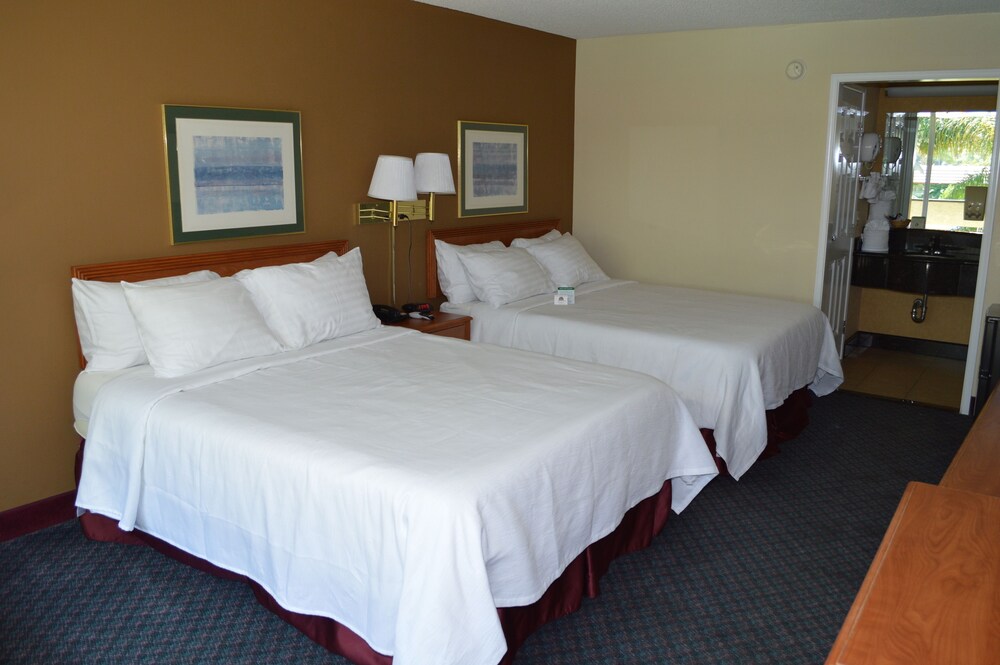 Ontario Airport Inn