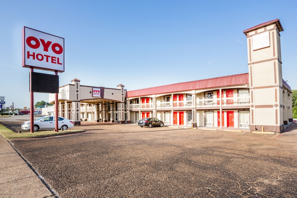 OYO Hotel Tyler Northwest Mineola Hwy in Tyler Best Rates & Deals on