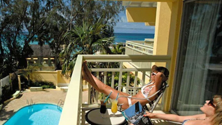 Golden Sands Hotel