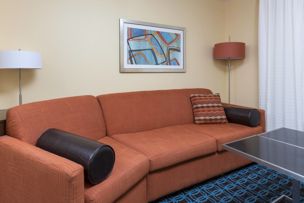 Fairfield Inn & Suites Galesburg