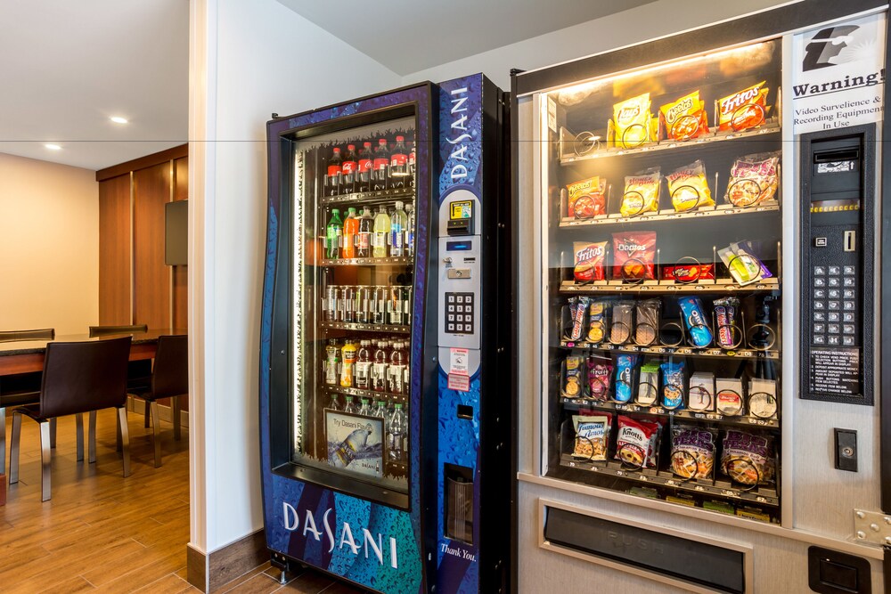 Vending machine, Motel 6 Atlanta, GA - Downtown