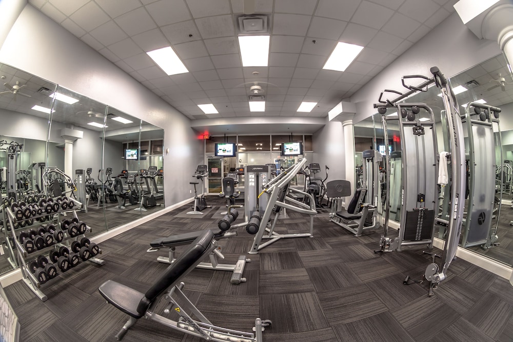 Fitness facility, Rosen Plaza on International Drive